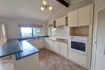 80 Velma Road, Hillcrest