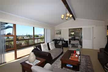 80 Velma Road, Hillcrest