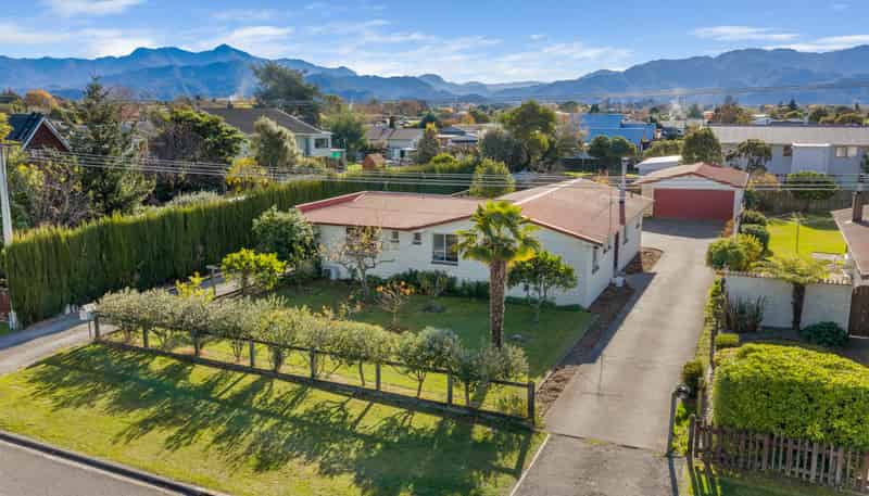27 Clyde Street, Renwick