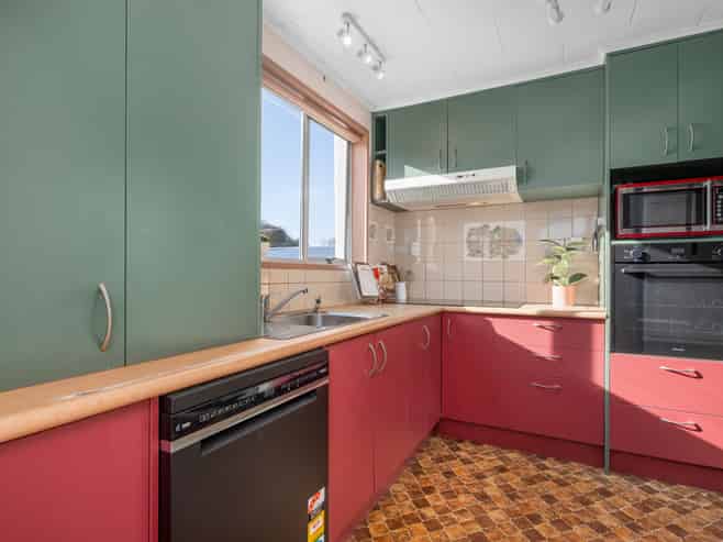 27 Clyde Street, Renwick