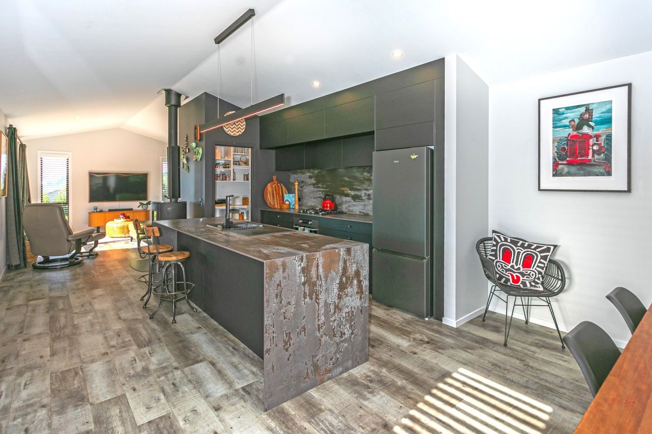 OCEAN VIEWS & STYLISH LIVING - Flere