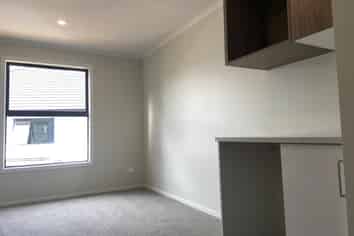 1/28 Rm D May Street, Hamilton East