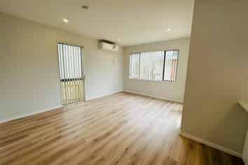 43C Cambridge Terrace, Papatoetoe