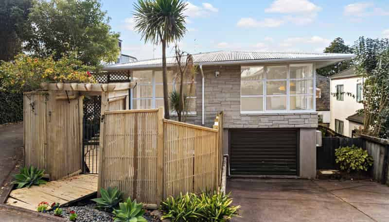 1/51 Forrest Hill Road, Milford