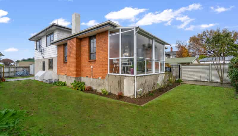 202 Elles Road, Strathern
