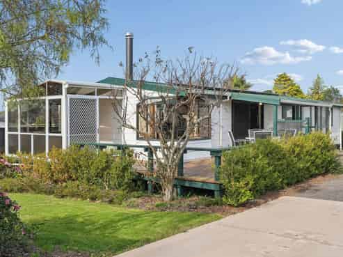 55A Nui Mana Place, Te Atatu South