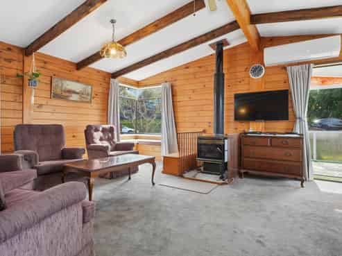55A Nui Mana Place, Te Atatu South