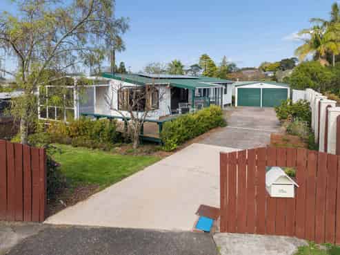 55A Nui Mana Place, Te Atatu South