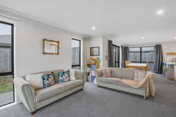 27 Nicolau Avenue, Rolleston