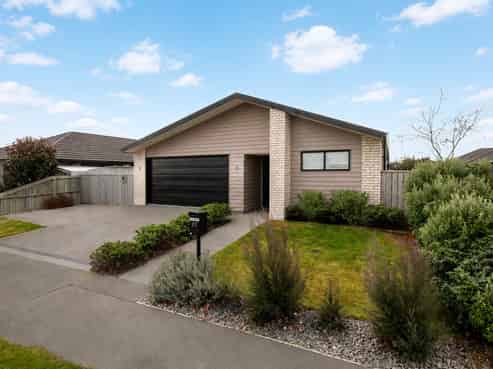 27 Nicolau Avenue, Rolleston