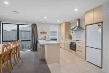 27 Nicolau Avenue, Rolleston