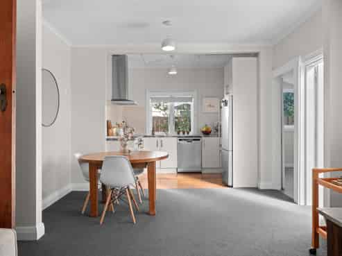 2 Hall Lane, Frankton