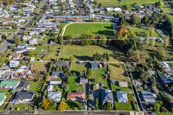 9b Mathew Street, Dannevirke