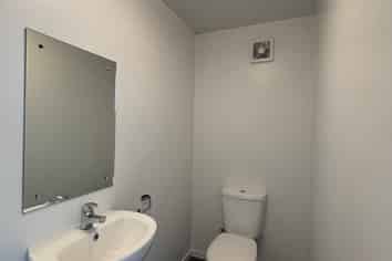 St Albans First Floor Office with Profile