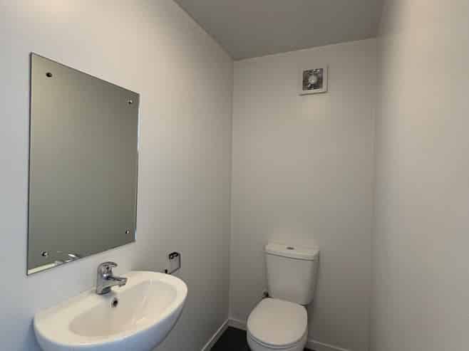 St Albans First Floor Office with Profile