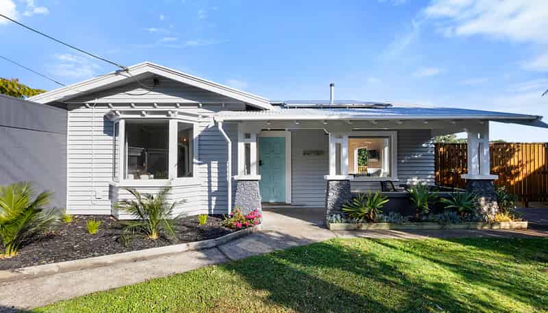 44 Victoria Road, Brooklands