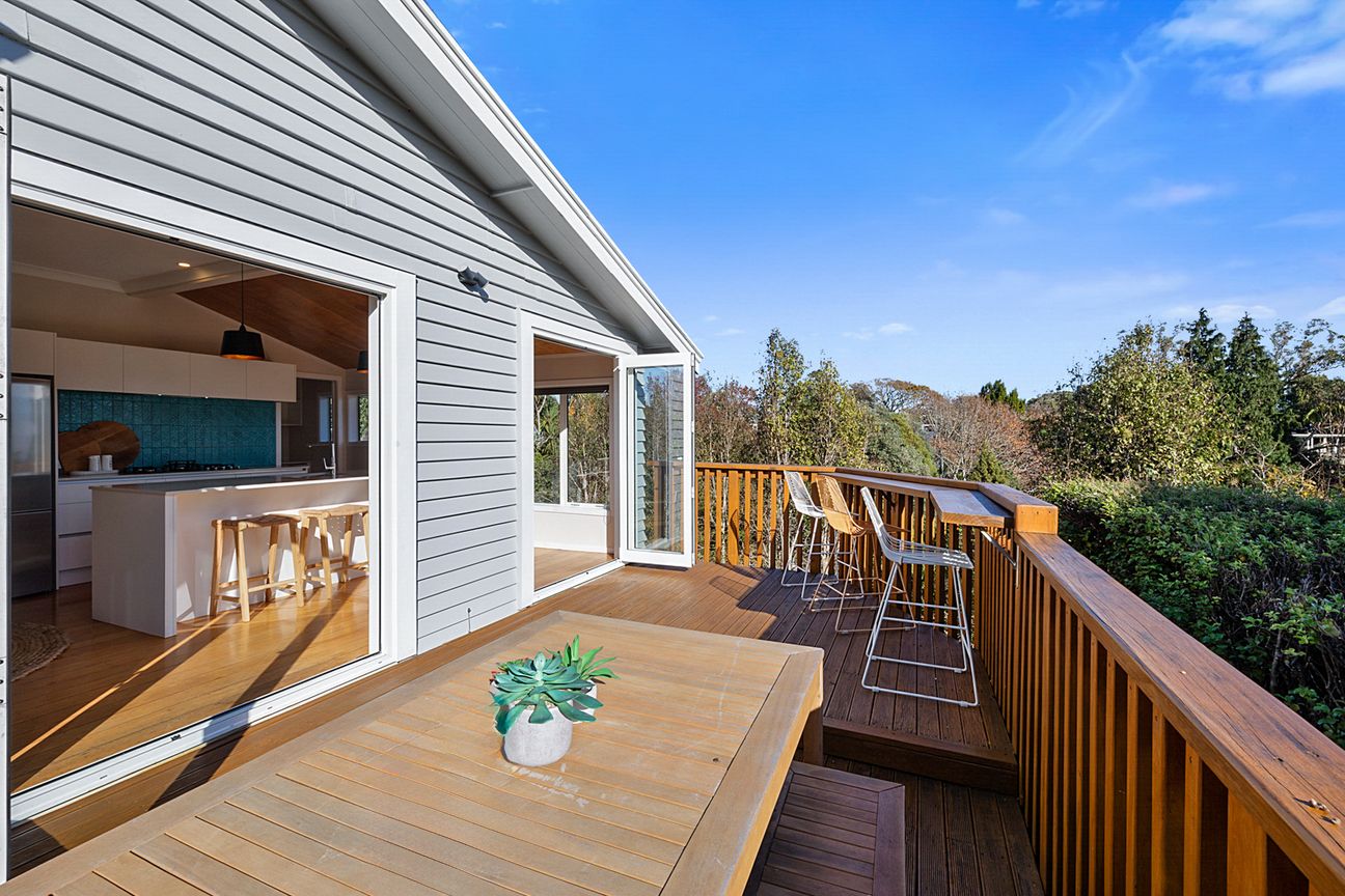 TRENDY BUNGALOW, NEIGHBOURS PUKEKURA PARK – pohled 6