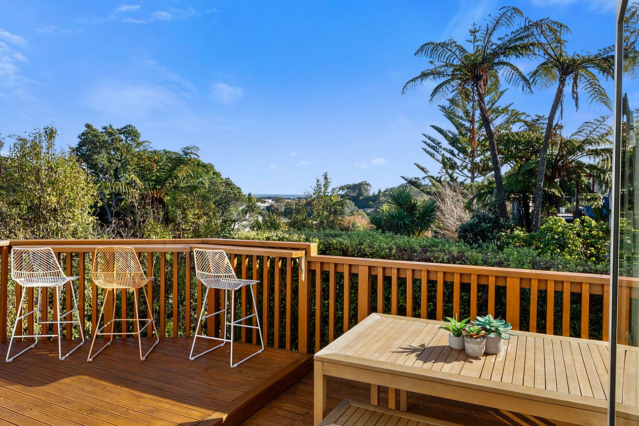 TRENDY BUNGALOW, NEIGHBOURS PUKEKURA PARK – pohled 4
