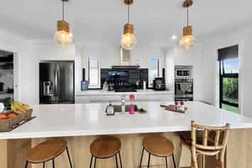 2 Gibraltar Way, Fitzherbert