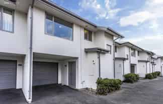 2/424 Manchester Street, Saint Albans