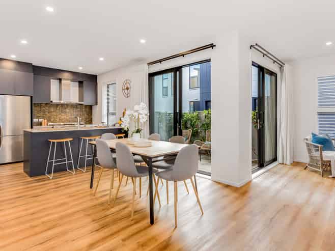1/39 Nelson Street, Petone