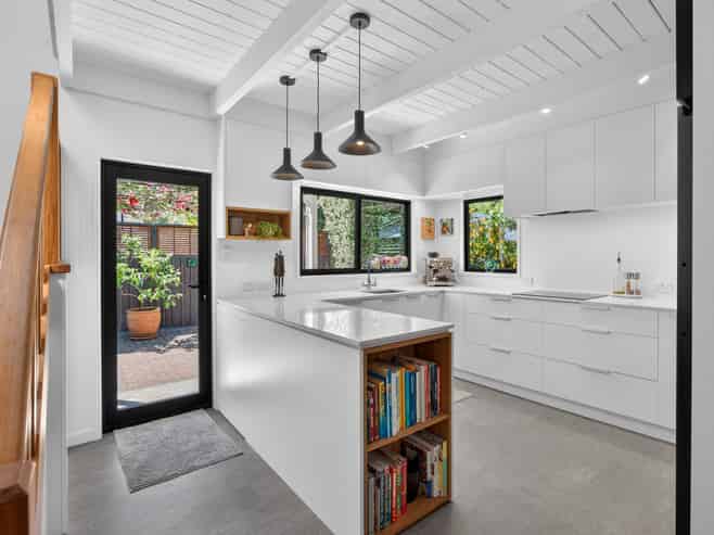 34 Hunter Avenue, Richmond