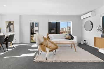 37b Gilbass Avenue, Hamilton Lake