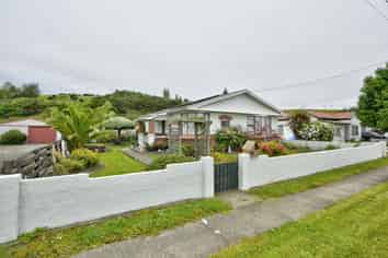 176 Kana Street, Mataura