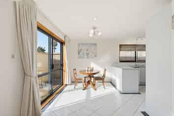 6 Red Hibiscus Road, Stanmore Bay