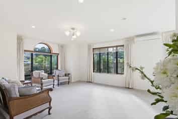 6 Red Hibiscus Road, Stanmore Bay