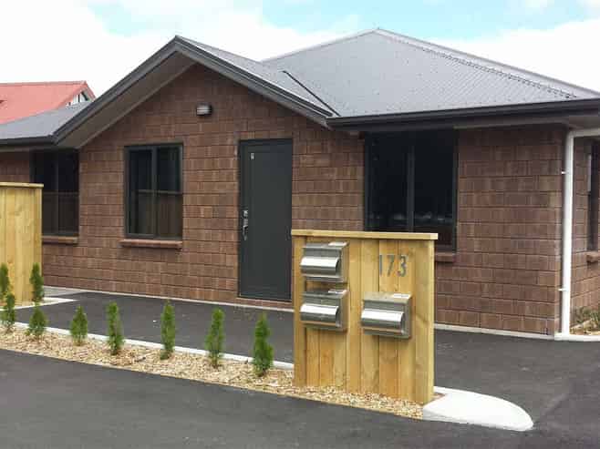 5/173 Knighton Road, Hillcrest