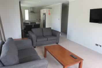 5/173 Knighton Road, Hillcrest