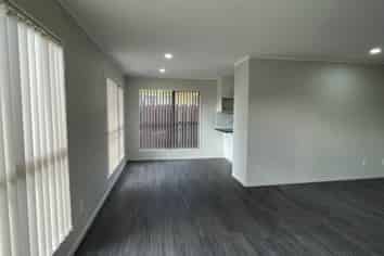 13B Gray Avenue, Mangere East