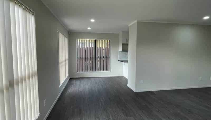 13B Gray Avenue, Mangere East