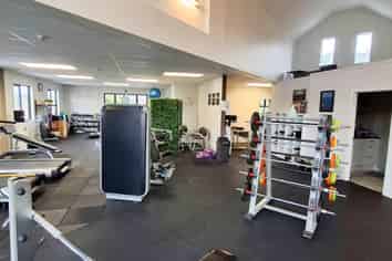 PRIME FIRST FLOOR COMMERCIAL SPACE
