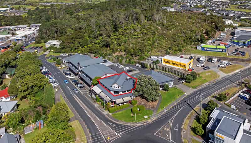 Unit 3/23 Wainui Road, Silverdale