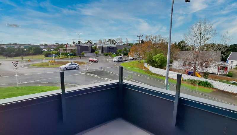 Unit 3/23 Wainui Road, Silverdale