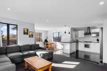 106 Bassett Street, Burwood