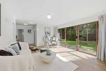 2/20 Ashdown Place, Pahurehure