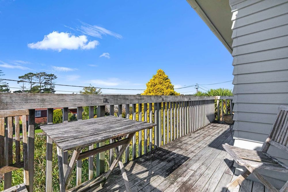 Development Potential Meets Family Living - Vista 5