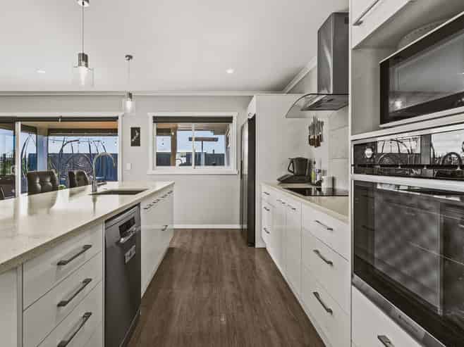 12 Hurunui Drive, Te Awa