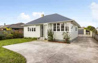 82 Holland Road, Fairfield