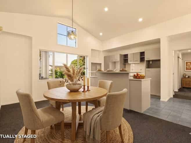 92 Riverton Drive, Randwick Park