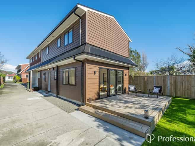 4/15 Douglas Street, Waiwhetu