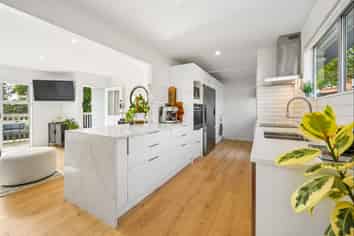 7A Lancelot Place, Glenfield