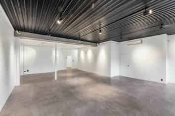 PHENOMINAL PROFILE SHOWROOM
