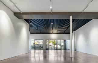 PHENOMINAL PROFILE SHOWROOM

