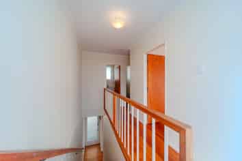 7/55 Apu Crescent, Lyall Bay