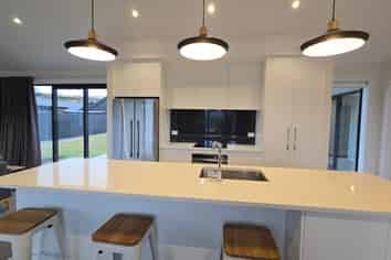 8 Cumberland Road, Lower Shotover