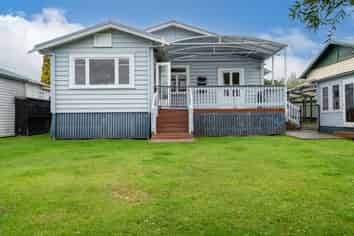 3 Bernard Street, Avenues